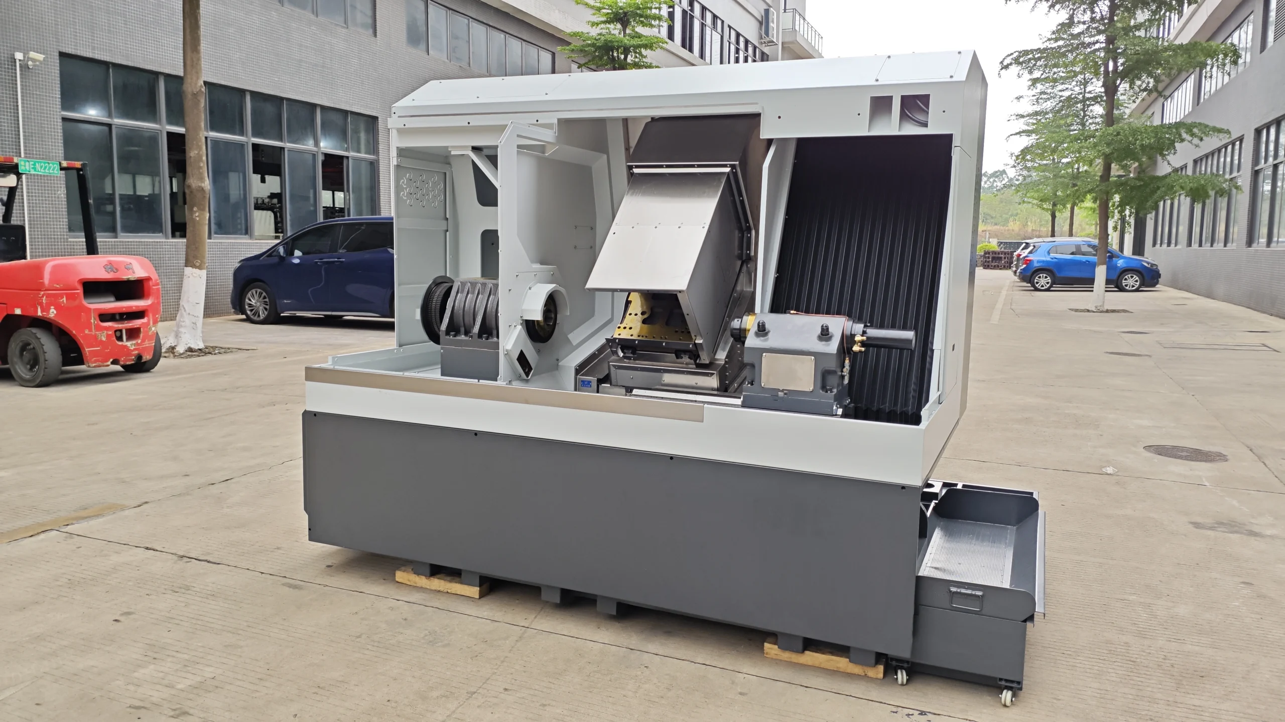 DWSCNC DT52-420CY Interpolated Y-Axis Turn-Mill Lathe