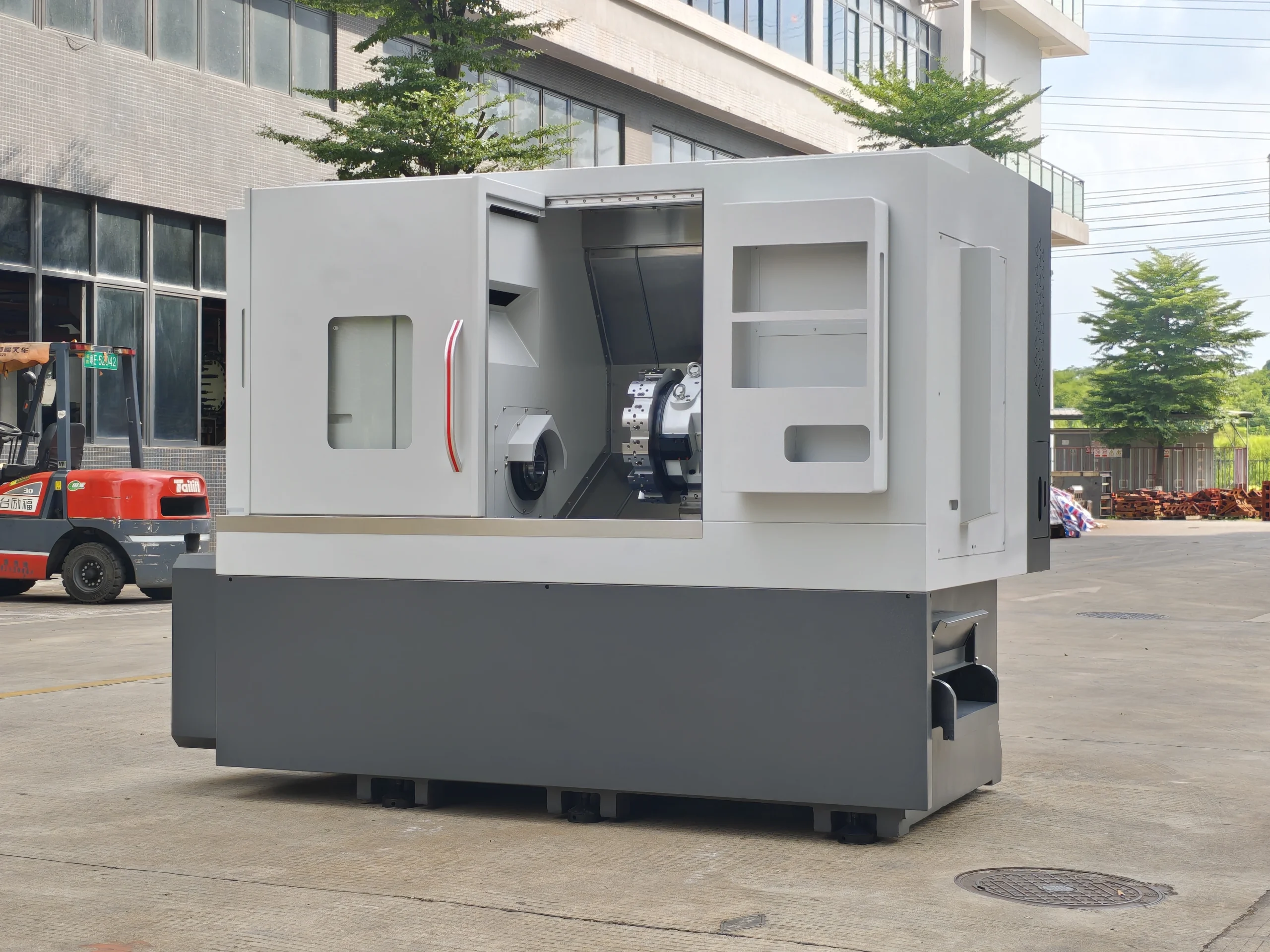 DWSCNC T52-520 Servo Turret Lathe with Tailstock